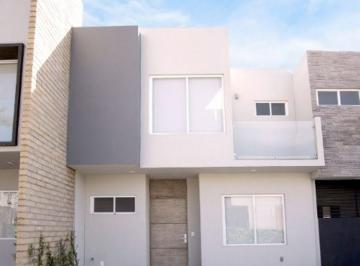 Casa en condominio de 3 habitaciones, Tlajomulco de Zúñiga · Casa Nueva con Recamara en P. B. Coto Priv. Albazur, Bosques de Santa Anita