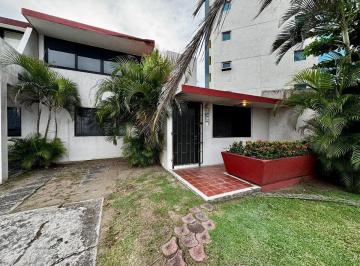 848b5d108a76e2ac5ffefac46a8e63df8313a2599ad784a14a177c07ac63fa54 · Casa en Renta en Veracruz Sobre Boulevard Frente Al Mar en Redidencial Los Arcos