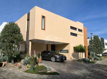 Casa de 4 habitaciones, Tlajomulco de Zúñiga · Casa en Venta en Sendero de La Aurora 70 Int. 144, Tlajomulco de Zuñiga, Zapopan.