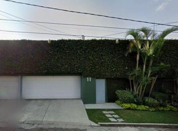 Casa de 4 habitaciones, Cuernavaca · Propiedad en Venta en Calle Jazmin 11 Colonia Rancho Cortes Cuernavaca, Morelos