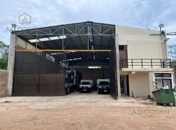 Bodega comercial · 400m² · Bodega Industrial en La Toscana