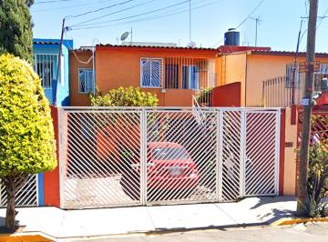 Casa de 3 habitaciones, Tláhuac · Casa de 176 m² con 3 Recámaras en Venta en Miguel Hidalgo