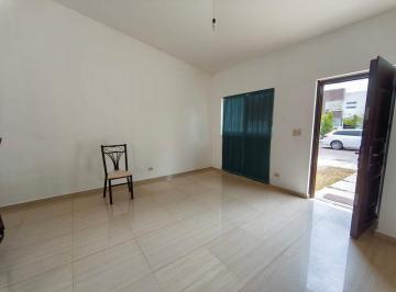 d49da4f315d7789225755196d91365e4bc3f2f3ecc8982b4372704a3a19808c9 · Casa en Venta de Una Planta 3 Recamaras, 2 Baños en Las Trojes Corregidora