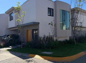 Casa en condominio de 3 habitaciones, Zapopan · Casa Remodelada en Venta en Condominio en Virreyes Coto 7