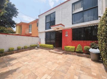 Casa de 3 habitaciones, Naucalpan de Juárez · Venta Bonita Casa en Circuito Oradores, Ciudad Satelite