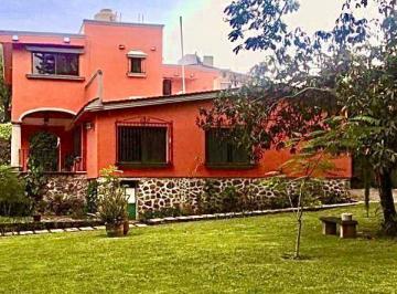 Casa en condominio · 180m² · 2 Recámaras · 5 Estacionamientos · Casa en Condominio en Jardines de Delicias, Cuernavaca, Morelos