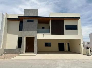 1 · Casa Nueva Frente Área Verde con Acabados de Lujo