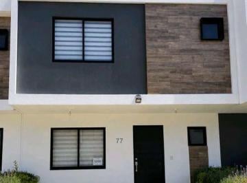 Casa en condominio · 108m² · 3 Recámaras · 2 Estacionamientos · Casa de 3 Recámaras en Zakia
