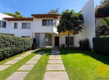 Casa de 3 habitaciones, Cuernavaca · Casa Dentro de Condominio con Vigilancia