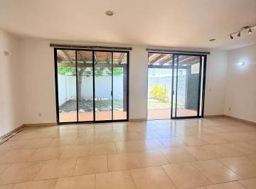 Casa de 3 habitaciones, Querétaro · Casa en Renta en Cumbres del Lago, Juriquilla, Queretaro.