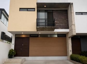 Casa de 4 habitaciones, Zapopan · Casa en Venta Bosques Vallarta