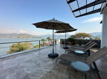 Casa en condominio de 4 habitaciones, Valle de Bravo · Tu Hogar Te Espera! Casa en Venta con Vista Al Lago