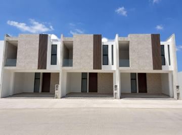 Casa · 182m² · 3 Recámaras · 2 Estacionamientos · Casa Nueva en Venta Fraccionamiento Sotavento Villahermosa