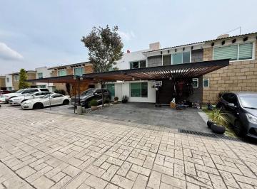 Casa · 175m² · 3 Recámaras · 2 Estacionamientos · Casa en Venta en Bosque de Las Fuentes