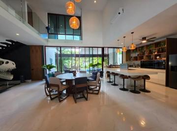 1 · Casa en Venta Equipada en Privada Nortemerida Komchen