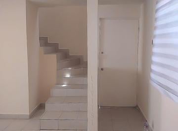 Casa de 2 habitaciones, Santa Catarina · Casa en Venta en Prados del Rey