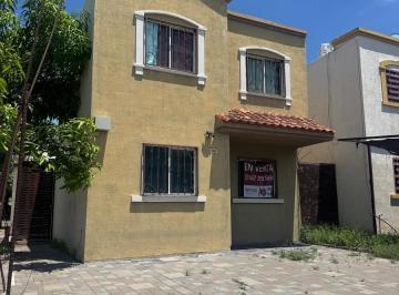 Casa · 71m² · 2 Recámaras · 2 Estacionamientos · Casa en Venta en Stanza Florenza