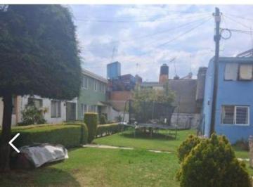 Casa de 3 habitaciones, Toluca · Venta Casa Bosques de Colon Privada
