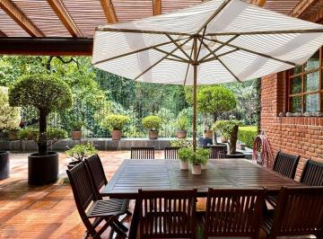 Casa en condominio de 4 habitaciones, Alvaro Obregón · Casa en Condominio en Venta en Encino Grande con Recámaras en Planta Baja