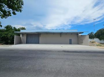 Bodega comercial · 660m² · Bodega en Renta Sobre Av Playa del Carmen