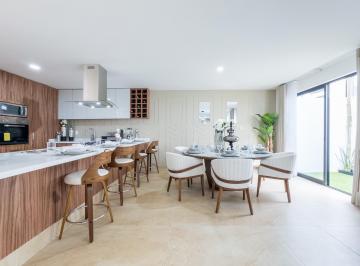 Casa · 182m² · 3 Recámaras · 2 Estacionamientos · Casa - Fraccionamiento Desarrollo Habitacional Zibata