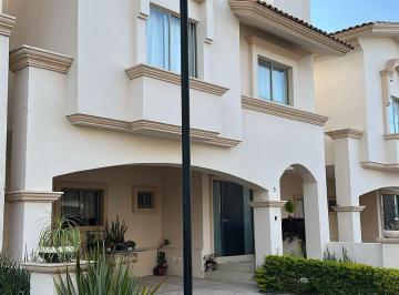 Casa de 3 habitaciones, Tlajomulco de Zúñiga · Villa California Casa en Venta