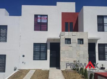 ¡Excelente oportunidad para vivir en una zona en crecimiento y con gran conectiv · Renta de Casa en Puertas de San Miguel, Queretaro