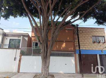Casa · 363m² · 6 Recámaras · 2 Estacionamientos · Casa en Venta Vertiz Narvarte