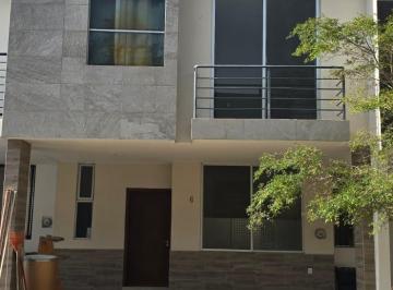 Casa en condominio de 3 habitaciones, Zapopan · Casa en Coto Privado en Renta