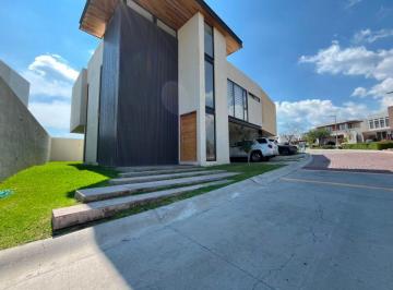 Casa en condominio de 3 habitaciones, León · Casa en Renta en El Molino Residencial Al Norte de León Guanajuato.