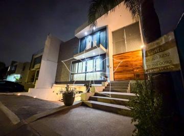 Casa de 4 habitaciones, Zapopan · Residencia en Venta, Villa Verona, Zapopan, Jalisco.