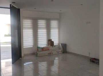 1 · Casa en Renta Residencial Q Campestre