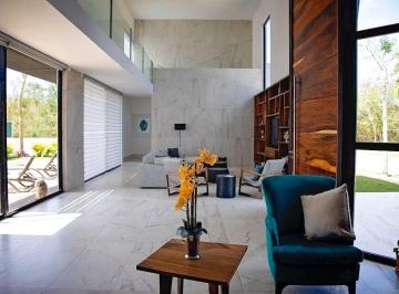 Casa de 3 habitaciones, Mérida · Residencia Amueblada en Renta con Alberca y Paneles Solares en Yucatán Country Club