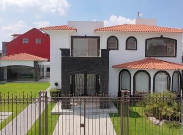 Casa · 471m² · 6 Recámaras · 6 Estacionamientos · Casa en Hacienda San José