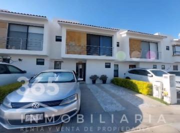 Casa en condominio de 3 habitaciones, Querétaro · Casa en Venta Condominio Aqua en Santa Fe Juriquilla Querétaro
