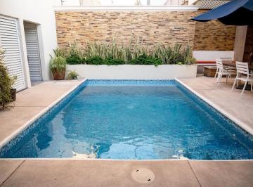 Casa · 432m² · 6 Recámaras · 4 Estacionamientos · Casa Remodelada y Totalmente Equipada con Gimnasio, Alberca, Terraza y Fire Pit - (4)