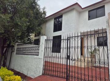 Casa de 4 habitaciones, Atizapán de Zaragoza · Casa en Renta en Las Alamedas