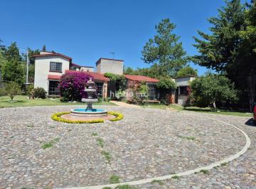 WhatsApp Image 2026-07-12 at 10.17.30 PM (1).jpg · Casa en Venta en Titini