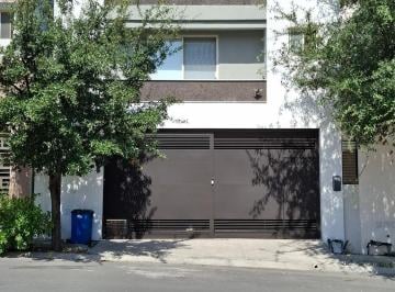 N/A · Casa en Venta en Privada · Cumbres San Agustín