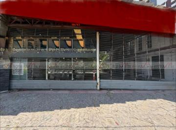 Local comercial · 323m² · 9 Recámaras · 4 Estacionamientos · Local Comercial en Venta en Hogares Ferrocarrileros