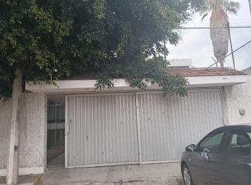 Casa de 5 habitaciones, Celaya · Se Renta Casa Amplia Para Trabajadores Foráneos Privada Zapote Celaya