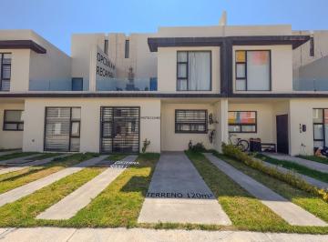 Casa de 3 habitaciones, Mineral de la Reforma · Casa Centrica en Privada Pequeña