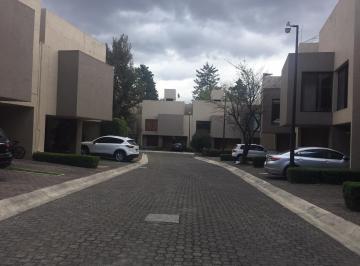 Casa en condominio · 187m² · 4 Recámaras · 3 Estacionamientos · Casa en Condominio en Venta en San Jerónimo Lidice