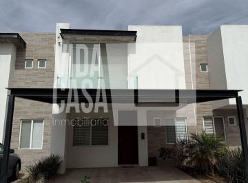 Casa en condominio · 136m² · 3 Recámaras · 2 Estacionamientos · PH - Residencial Alcázar
