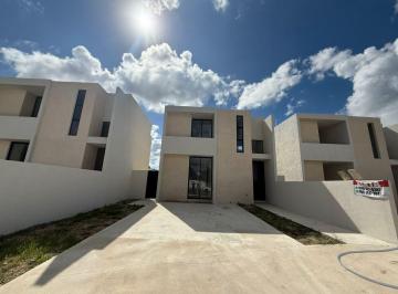 Casa de 3 habitaciones, Mérida · Casa en Venta en Privada en Dzityá