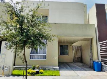1 · Casa de Renta en Fraccionamiento Privada Paseo Amberes en Guadalupe Nuevo Leóncasa de Dos Niveles