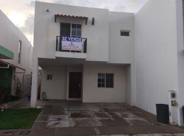 Casa en condominio de 3 habitaciones, Culiacán · Se Vende Casa en Privada Las Moras Pueblito
