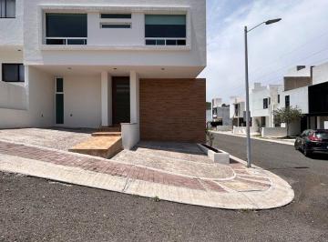 f9c13d0293f23b14149787103749ee41e5a962a999d4910babb8d9ce4cdfc99c · Casa en Renta Punta Esmeralda, Corregidora, Qro. en Esquina