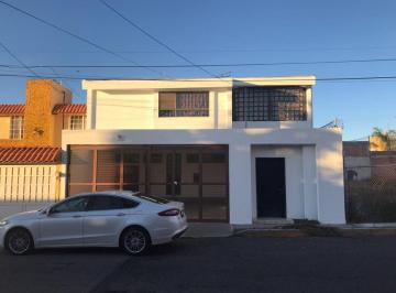 Casa de 3 habitaciones, Aguascalientes · Casa Renta en El Dorado Entre 1er Anillo y 2do Anillo en Aguascalientes