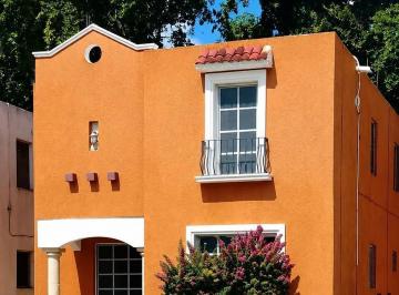 Casa · 133m² · 3 Recámaras · 2 Estacionamientos · Casa en Renta Dentro de Exclusiva Privada en Chuburná
